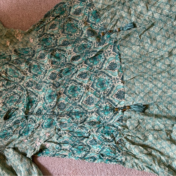 Bright green and blue boho/maxi dress from Zara. - Picture 2 of 4